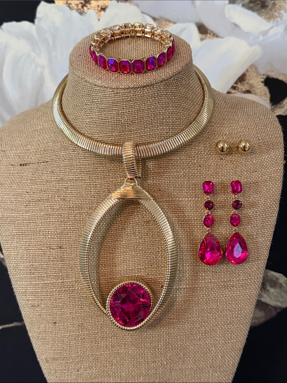Gold Tone Necklace & Hot Pink Crystal Earring Set